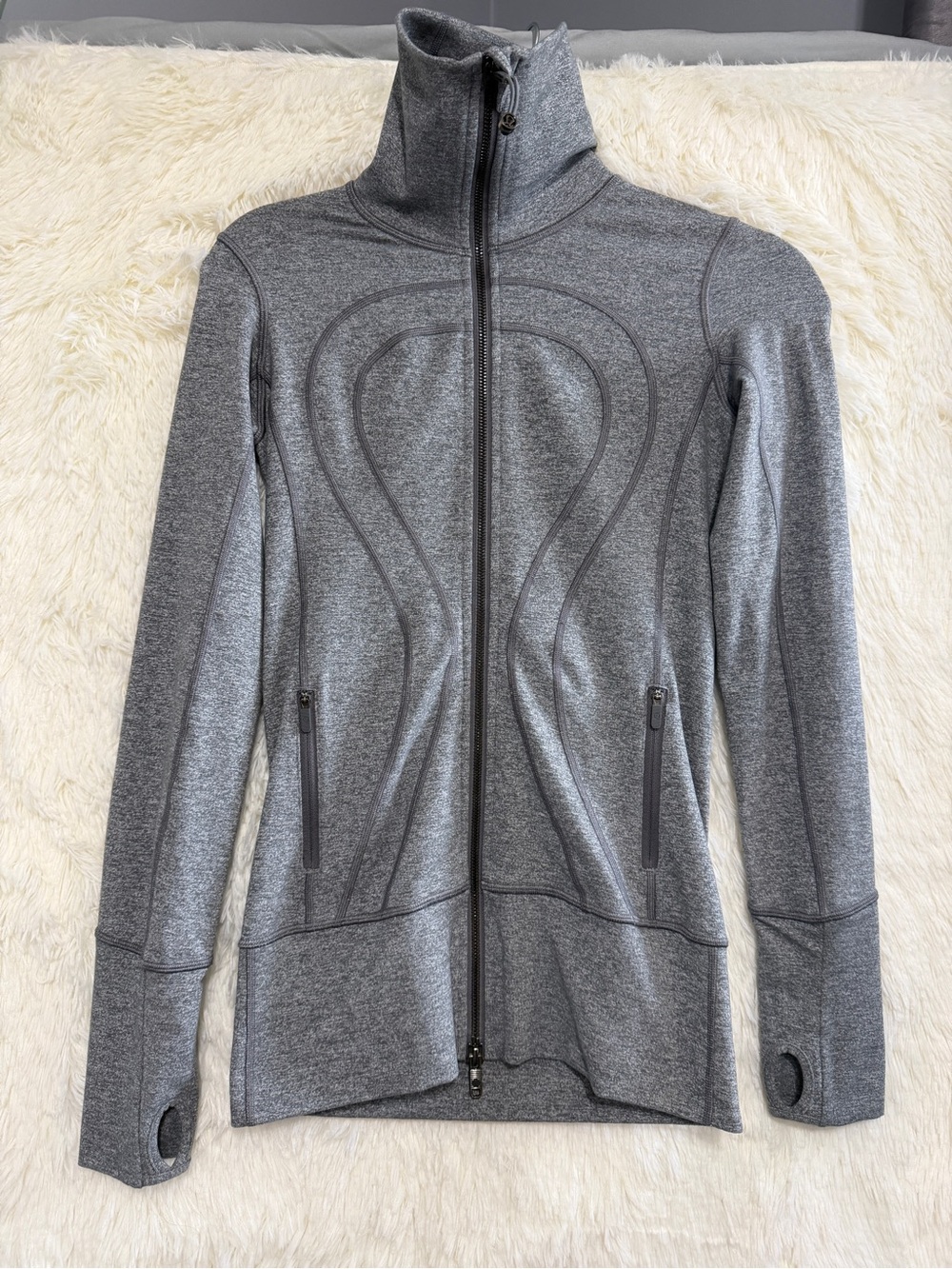 Lululemon Womens In Stride Jacket Size 2 Grey Full Zip Thumbholes Activewear